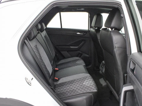 Volkswagen T-Roc 1.5 TSI DSG R-LINE 150CV 5P