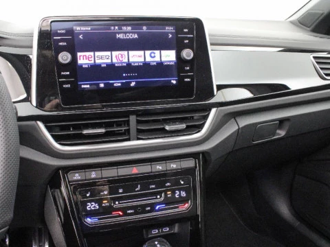 Volkswagen T-Roc 1.5 TSI DSG R-LINE 150CV 5P