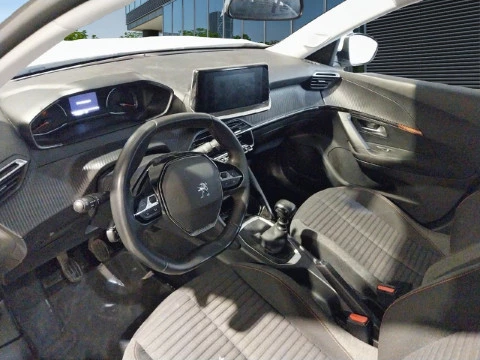 Peugeot 2008 Active Pack BlueHDI 81kW (110CV)