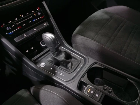Volkswagen Touran ``Mas`` 2.0 TDI 110 kW (150 CV) DSG