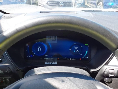 Ford Kuga Titanium 2.5 Duratec PHEV 165kW Auto