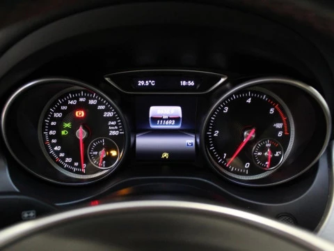 Mercedes-Benz CLA 200 d