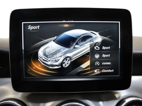 Mercedes-Benz CLA 200 d