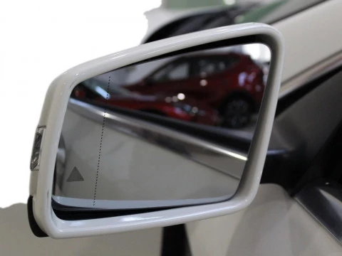 Mercedes-Benz CLA 200 d