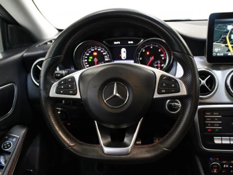 Mercedes-Benz CLA 200 d