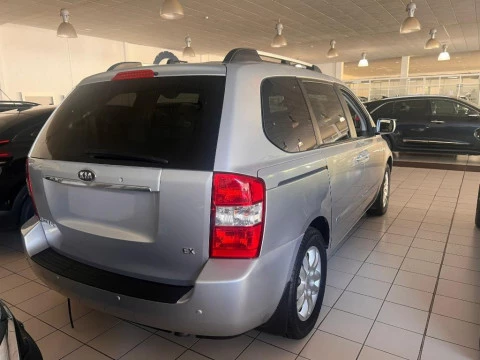 Kia Carnival 2.9 CRDI VGT EMOTION 5P 7 Plazas