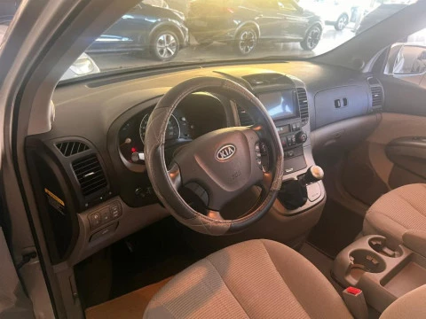 Kia Carnival 2.9 CRDI VGT EMOTION 5P 7 Plazas