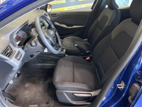 Renault Clio Authentic SCe 49 kW (67CV)