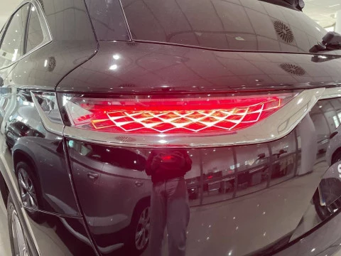 DS 7 Crossback BlueHDi DE 96kW (130CV) Auto. Bastille