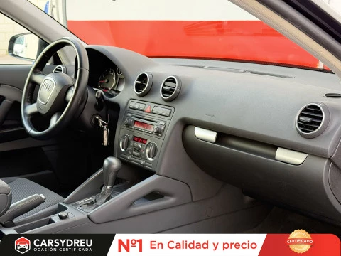 Audi A3 1.6 tiptronic Ambition
