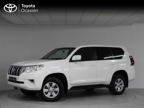 Toyota Land Cruiser 2.8 D-4D GX Toyota Land Cruiser 2.8 D-4D GX