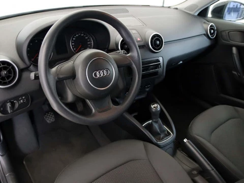 Audi A1 1.2 TFSI ATTRACTION
