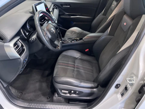 Toyota C-HR 2.0 180H GR Sport Black Edition