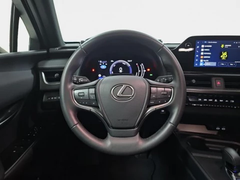 Lexus UX 2.0 300h UX Plus