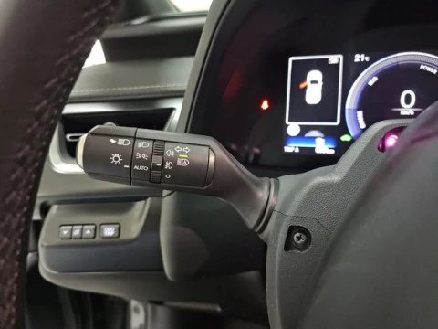 Lexus UX 2.0 300h UX Plus