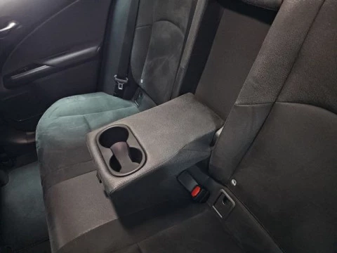 Lexus UX 2.0 300h UX Plus