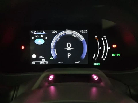 Lexus UX 2.0 300h UX Plus