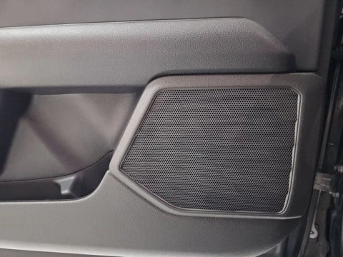 Lexus UX 2.0 300h UX Plus