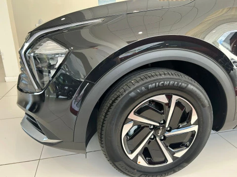Kia Sportage 1.6 T-GDi MHEV 118kW (160CV) Drive 17