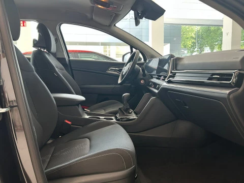 Kia Sportage 1.6 T-GDi MHEV 118kW (160CV) Drive 17