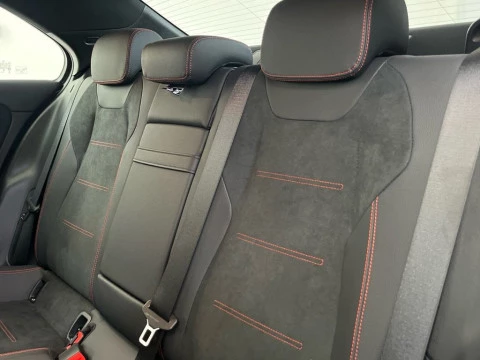 Mercedes-Benz Clase A 250 e Berlina con tecnología híbrida EQ