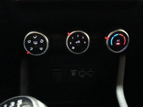 Renault Clio Evolution dCi 100 (74kw)