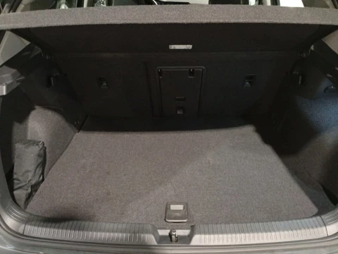 Volkswagen Golf Business 1.5 TSI 96kW (130CV) Variant