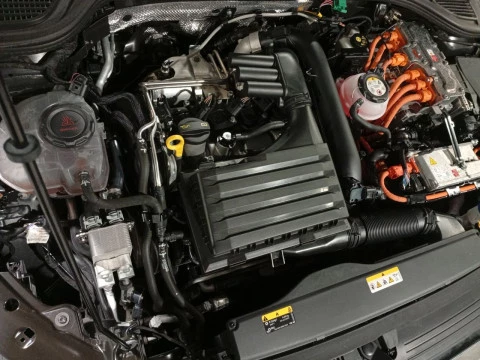 Volkswagen Golf Business 1.5 TSI 96kW (130CV) Variant