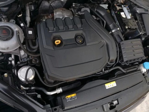 Volkswagen Golf Business 1.5 TSI 96kW (130CV) Variant