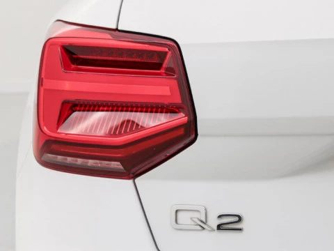 Audi Q2 1.6 TDI DESIGN EDITION 116 5P