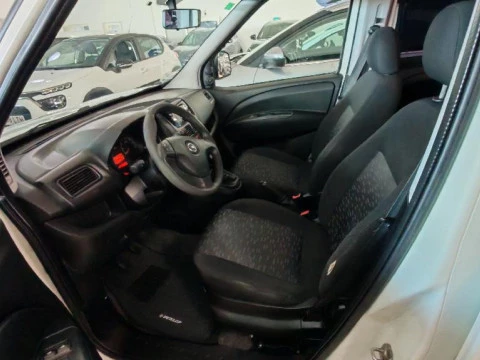 Opel Combo 1.6 CDTI 105BHP EXPRESSION LWB 5P