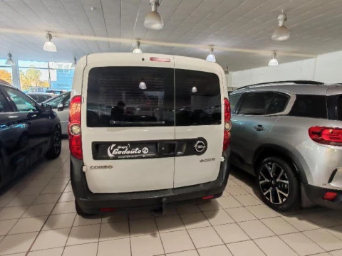 Opel Combo 1.6 CDTI 105BHP EXPRESSION LWB 5P