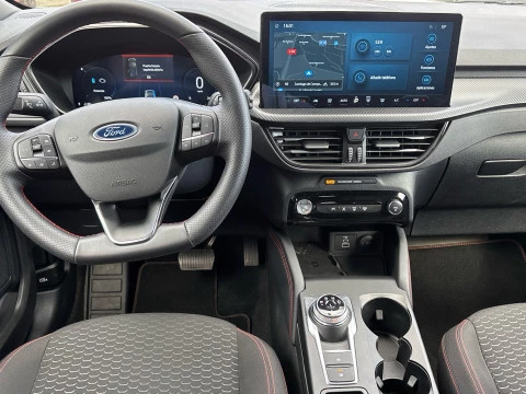 Ford Kuga ST-Line 2.5 Duratec FHEV 132kW Auto