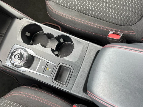 Ford Kuga ST-Line 2.5 Duratec FHEV 132kW Auto