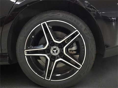 Mercedes-Benz CLA 250 e