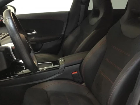 Mercedes-Benz CLA 250 e