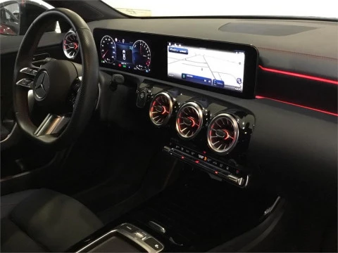 Mercedes-Benz CLA 250 e