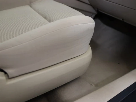 Volkswagen BORA 1.6 CONCEPTLINE 4P