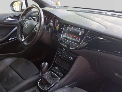 Opel Astra 1.6 Turbo S/S GSi Line