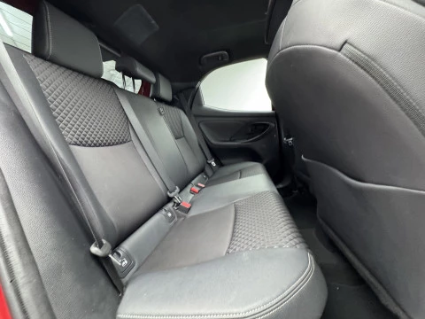 Toyota Yaris 1.5 120H Style Plus