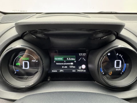 Toyota Yaris 1.5 120H Style Plus