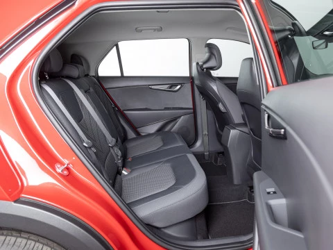 Kia Niro 1.6 GDi HEV 104kW (141CV) Concept Kia Niro 1.6 GDi HEV 104kW (141CV) Concept