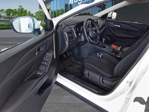Nissan Qashqai DIG-T 103kW (140CV) mHEV 4x2 Acenta