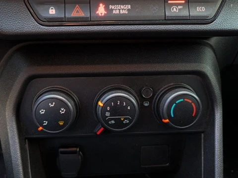 Dacia Sandero ECO-G ESSENTIAL 74KW 5P