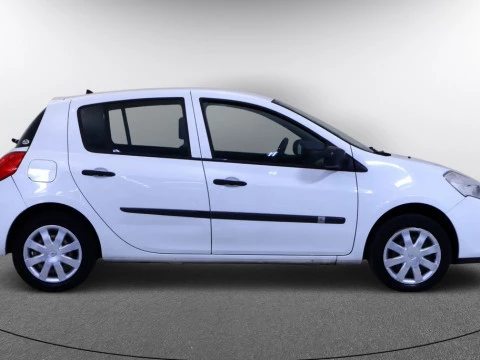 Renault CLIO 1.1 16V 75 BUSINESS ECO2 5P