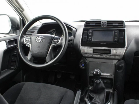 Toyota Land Cruiser LC Land Cruiser - RC20