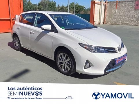 Toyota Auris 130 Active 97 kW (132 CV)
