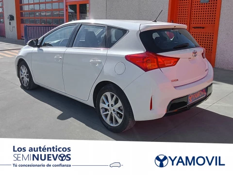 Toyota Auris 130 Active 97 kW (132 CV)