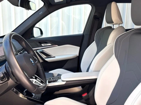 BMW iX1 eDrive20 150 kW (204 CV)