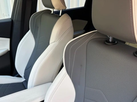 BMW iX1 eDrive20 150 kW (204 CV)